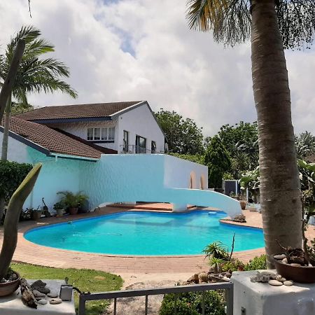 Umuzi Guest House Richardsbaai Buitenkant foto
